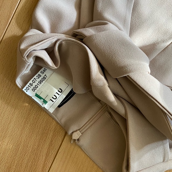 Beige legging/dress pants - Picture 4 of 4